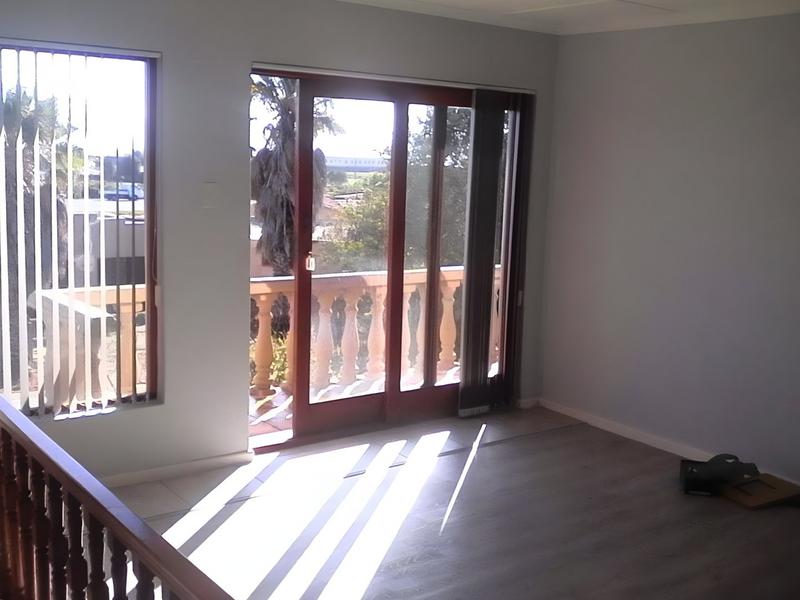 7 Bedroom Property for Sale in Heiderand Western Cape